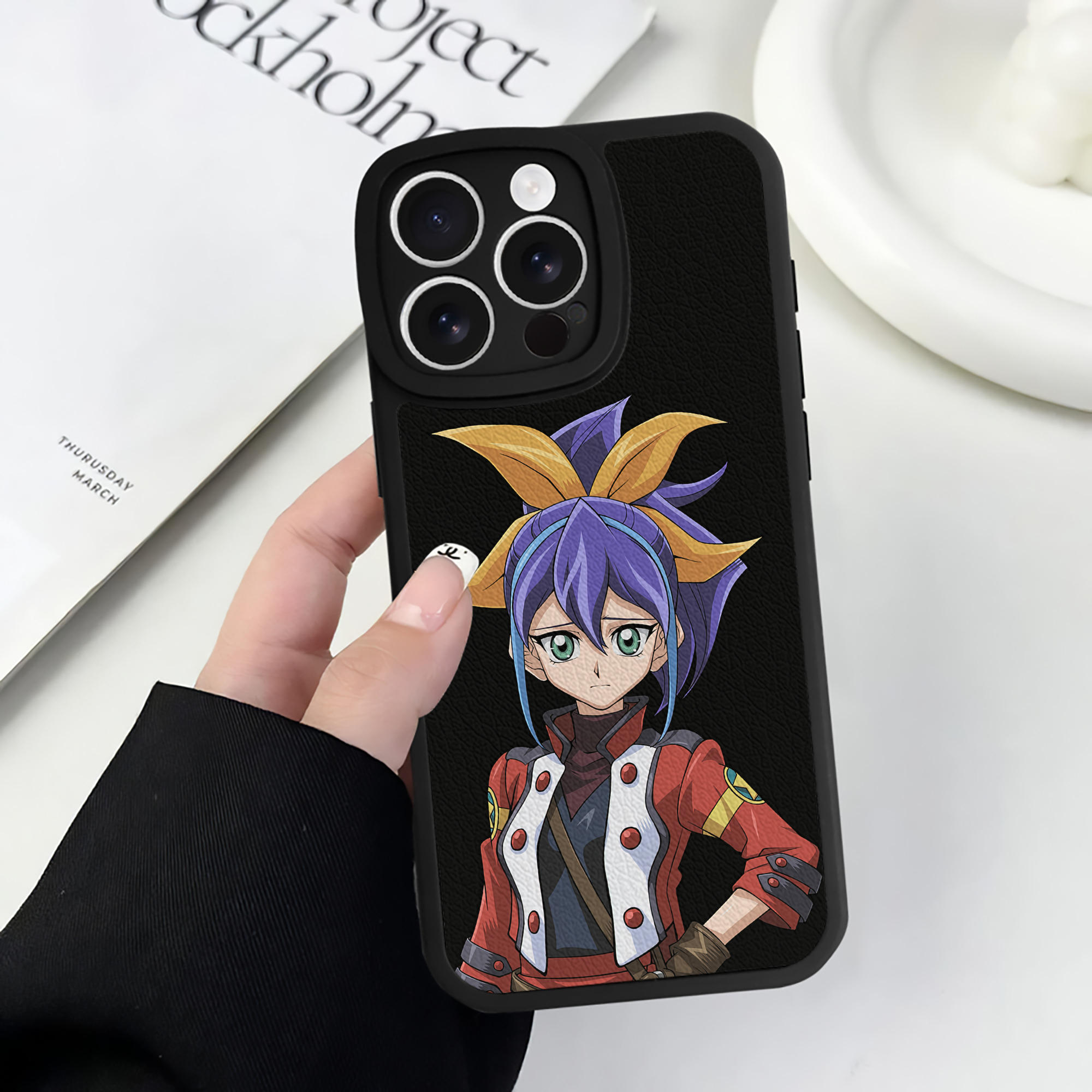 遊☆戯☆王 Yu-Gi-Oh! 【iPhone 16シリーズ対応】シリコンスマホケース（レザー調） 材質：シリコン